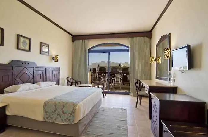 At Shores Amphoras Resort Sharm-el-Sheikh