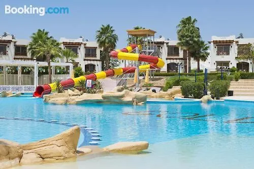 At Shores Amphoras Resort Sharm-el-Sheikh