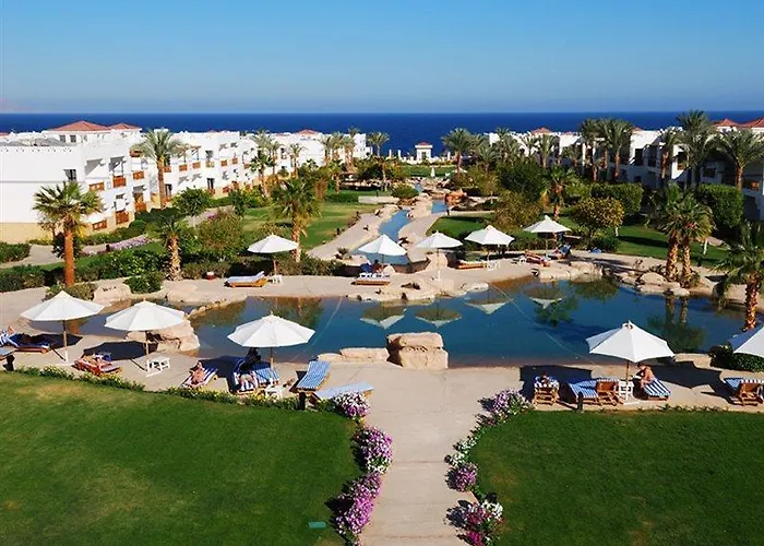 At Shores Amphoras 3*